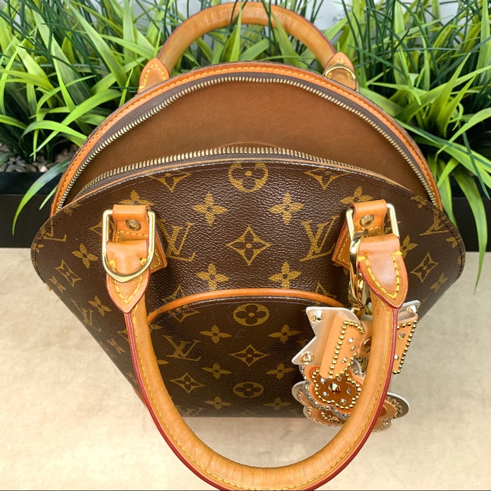 SOLD Louis Vuitton Ellipse PM Satchel - Picture 9 of 13